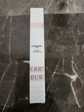 Burberry White Box with Rose Gold Accents Elixir 10 ML